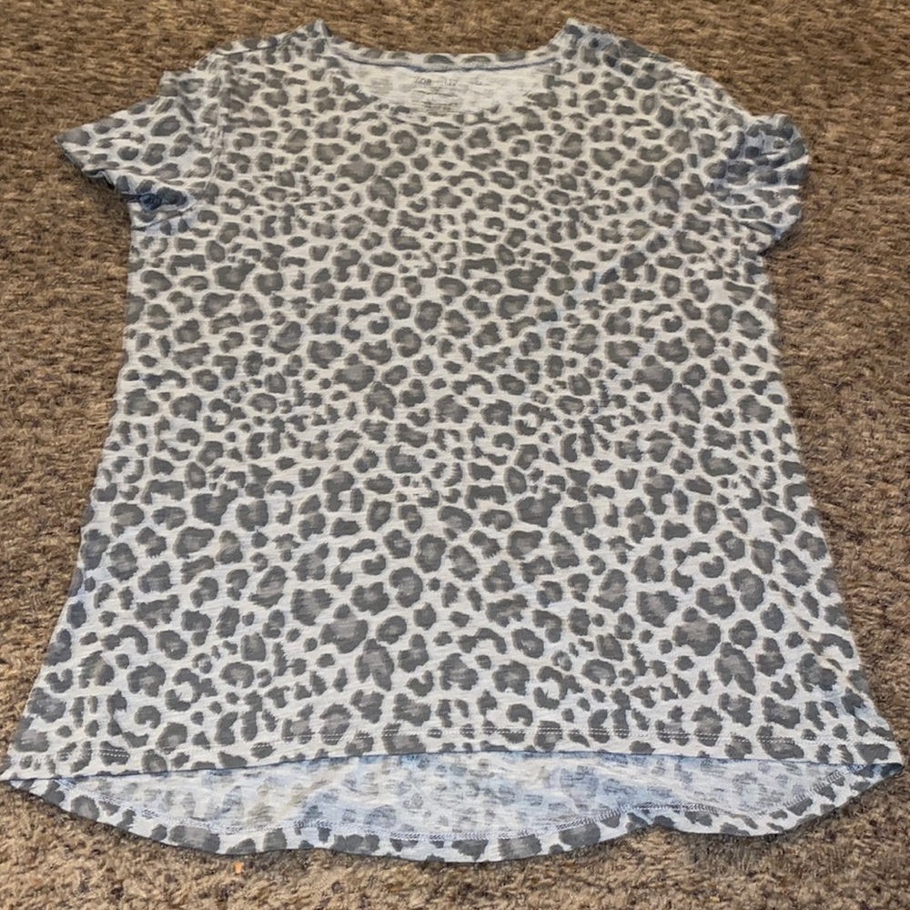 Cheetah print shirt!